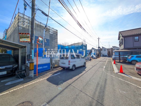 接道状況および現場風景 【国立市泉3丁目】 接道状況および現場風景 【国立市泉3丁目】