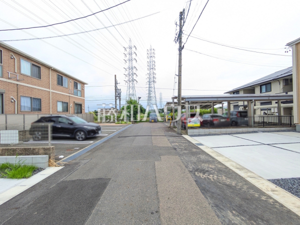 接道状況および現場風景 【岩倉市大山寺町神田】 接道状況および現場風景 【岩倉市大山寺町神田】