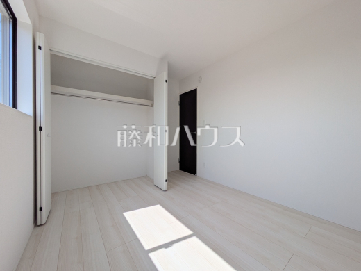 8号棟 居室 【新座市池田4丁目】