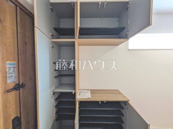 2号棟 収納 【北名古屋市鍜治ケ一色村内西】 2号棟 収納 【北名古屋市鍜治ケ一色村内西】