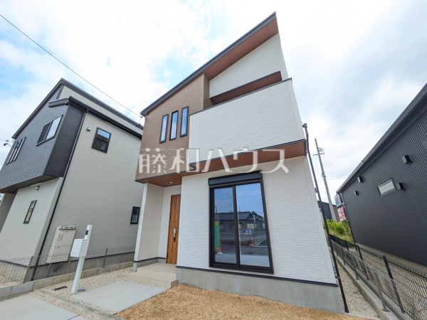 2号棟 外観 【北名古屋市鍜治ケ一色村内西】 2号棟 外観 【北名古屋市鍜治ケ一色村内西】