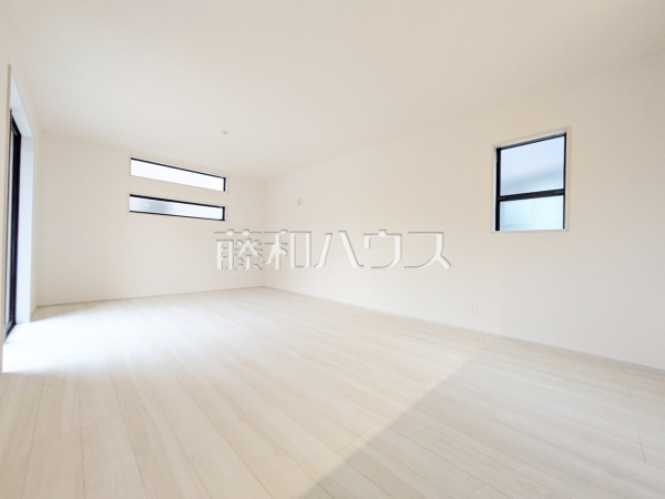 リビング 【八王子市泉町】 リビング 【八王子市泉町】