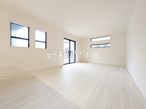 リビング 【八王子市泉町】 リビング 【八王子市泉町】