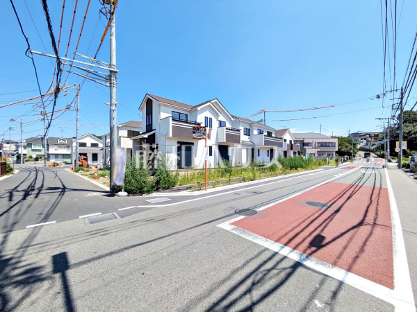 接道状況および現場風景 【国立市谷保7丁目】 接道状況および現場風景 【国立市谷保7丁目】