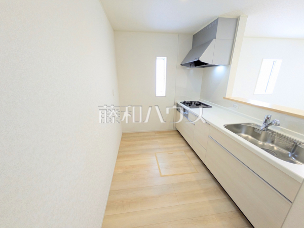 2号棟 キッチン 【糸満市字座波】 2号棟 キッチン 【糸満市字座波】