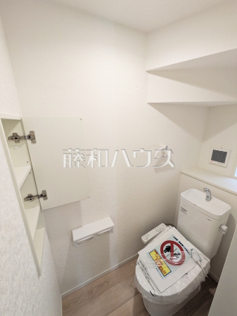 3号棟 トイレ 【糸満市字座波】 3号棟 トイレ 【糸満市字座波】