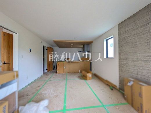 2号棟 リビング 【小平市小川町1丁目】