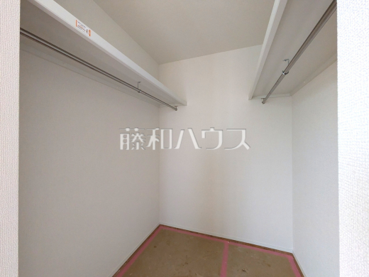 2号棟 ウォークインクローゼット 【小平市小川町1丁目】