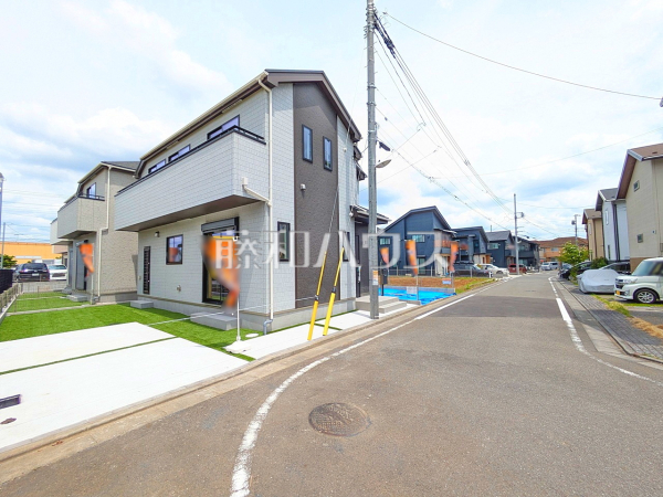 接道状況および現場風景 【昭島市福島町2丁目】 接道状況および現場風景 【昭島市福島町2丁目】