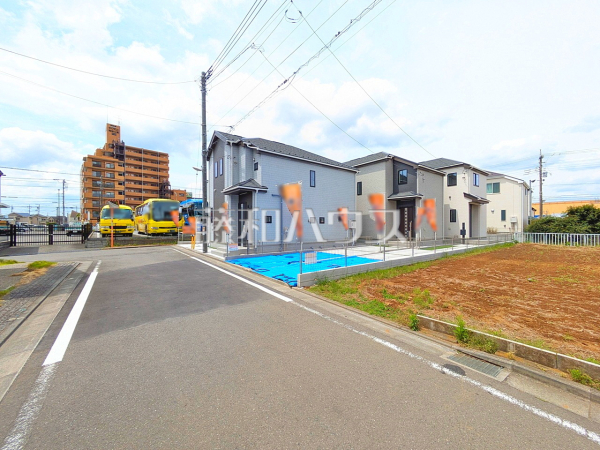 接道状況および現場風景 【昭島市福島町2丁目】 接道状況および現場風景 【昭島市福島町2丁目】