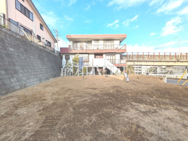 2号棟 外観 【日野市大坂上3丁目】 土地面積約36.10坪とゆとりある広さです。 2号棟 外観 【日野市大坂上3丁目】 土地面積約36.10坪とゆとりある広さです。