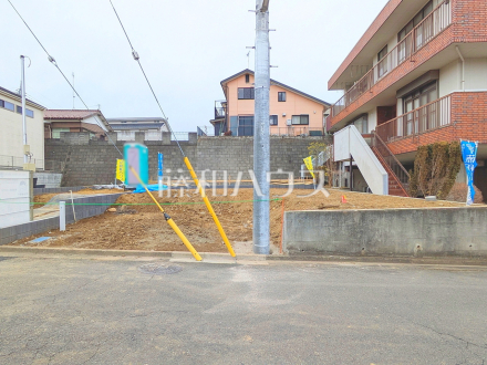 1号棟 現地写真 【日野市大坂上3丁目】充実した新たな生活を、「あったらいいな」がある、この地から始めてみませんか?鮮やかな青空と暮らすこの土地で・・・。/撮影日2026/03/13