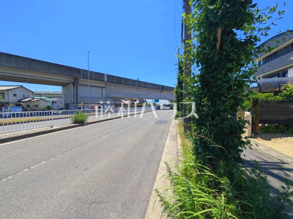 接道状況および現場風景 【春日井市勝川町5丁目】 接道状況および現場風景 【春日井市勝川町5丁目】