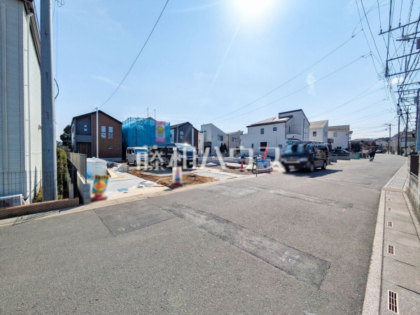 現場風景 【所沢市小手指南4丁目】 平日のご案内も可能です。まずはお気軽にお問合せ下さいませ。 現場風景 【所沢市小手指南4丁目】 平日のご案内も可能です。まずはお気軽にお問合せ下さいませ。