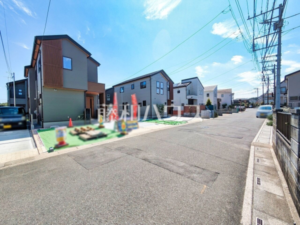 接道状況および現場風景 【所沢市小手指南4丁目】 接道状況および現場風景 【所沢市小手指南4丁目】