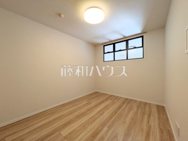 納戸 【メロディーハイム聖蹟桜ヶ丘】 納戸 【メロディーハイム聖蹟桜ヶ丘】