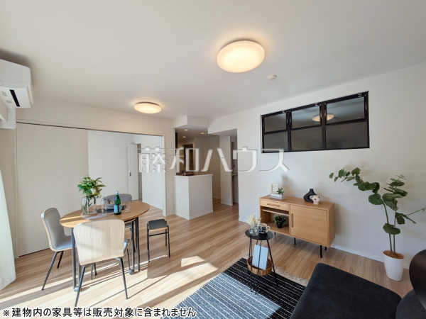 リビング 【メロディーハイム聖蹟桜ヶ丘】 リビング 【メロディーハイム聖蹟桜ヶ丘】