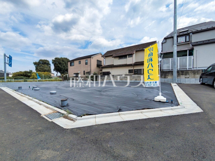 10号地 現地写真 【西東京市中町6丁目】 見学はしたいけど、なかなか時間が取れない・・・そんな方に出勤前や仕事終わりにマイホームを見学できるサポートをいたします。 /撮影日2026/08/20