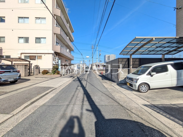 接道状況および現場風景 【名古屋市守山区苗代2丁目】 接道状況および現場風景 【名古屋市守山区苗代2丁目】
