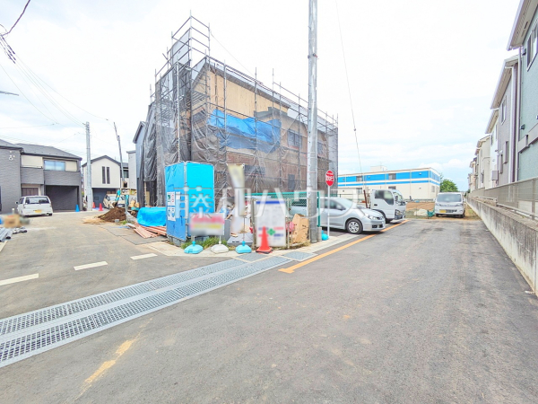 接道状況および現場風景 【朝霞市膝折町3丁目】 接道状況および現場風景 【朝霞市膝折町3丁目】