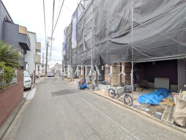 接道状況および現場風景 【朝霞市仲町1丁目】 接道状況および現場風景 【朝霞市仲町1丁目】