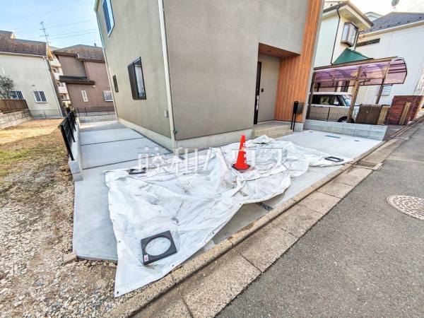 カースペース 【所沢市大字山口】 見学はしたいけど、なかなか時間が取れない・・・そんな方に出勤前や仕事終わりにマイホームを見学できるサポートをいたします。 カースペース 【所沢市大字山口】 見学はしたいけど、なかなか時間が取れない・・・そんな方に出勤前や仕事終わりにマイホームを見学できるサポートをいたします。