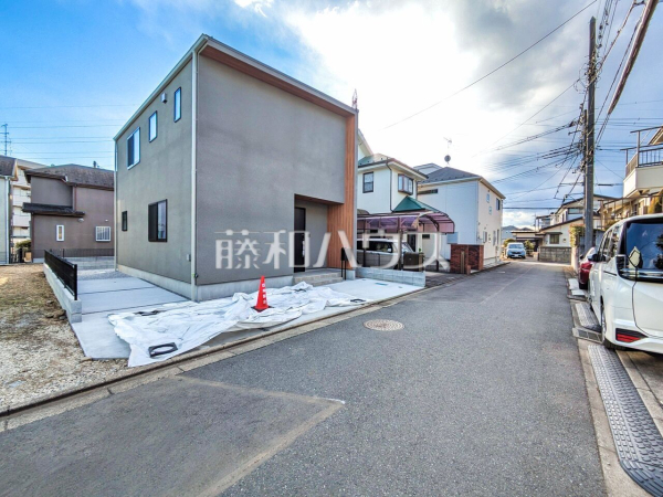 接道状況および現場風景 【所沢市大字山口】いつでもご内覧いただけます!ぜひ実物をご覧いただきたく思います。喜んでご案内いたしますのでお気軽にお問合せ下さい 接道状況および現場風景 【所沢市大字山口】いつでもご内覧いただけます!ぜひ実物をご覧いただきたく思います。喜んでご案内いたしますのでお気軽にお問合せ下さい