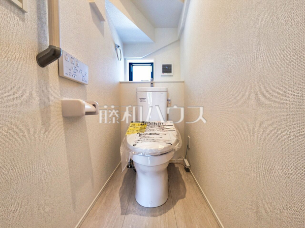 トイレ 【東久留米市下里2丁目】 トイレ 【東久留米市下里2丁目】