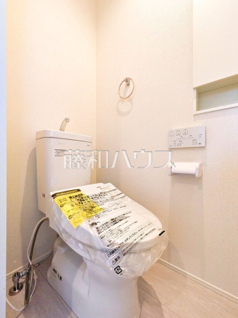トイレ 【東久留米市下里2丁目】 トイレ 【東久留米市下里2丁目】