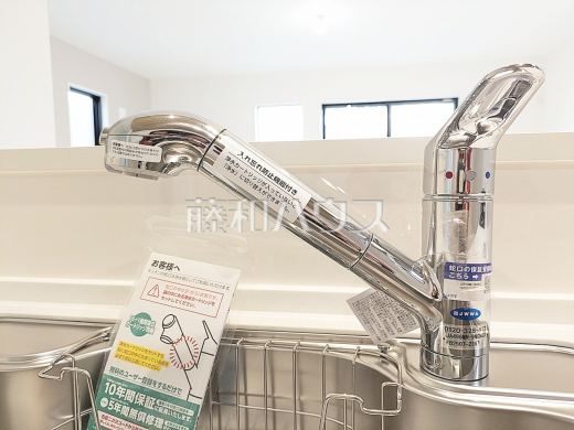 浄水器一体型水栓 【八王子市追分町】 いつでもおいしいお水が飲める浄水器一体型水栓も完備