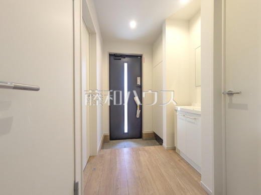 玄関 【西東京市南町4丁目】