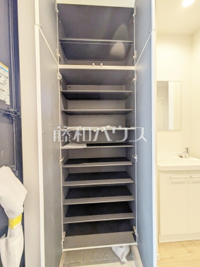 シューズボックス 【西東京市南町4丁目】