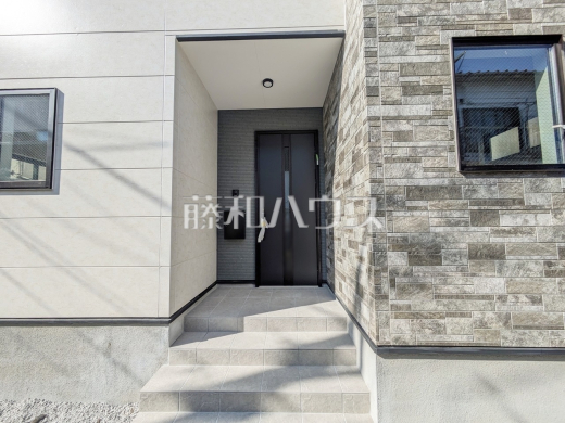 玄関 【西東京市南町4丁目】