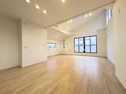 リビング 【西東京市田無町6丁目】/撮影日2026/03/20
