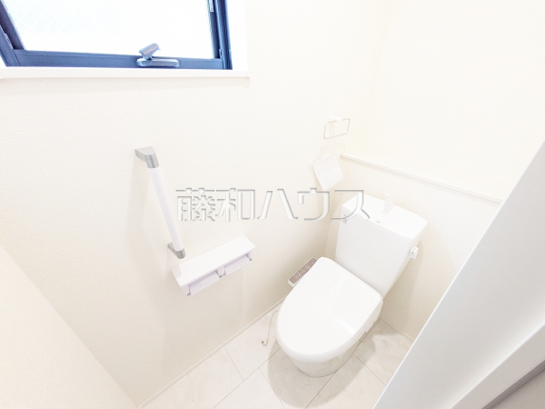 2号棟 トイレ 【春日井市坂下町2丁目】 2号棟 トイレ 【春日井市坂下町2丁目】