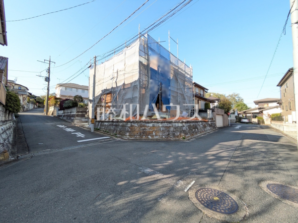 接道状況および現場風景 【八王子市長房町】 接道状況および現場風景 【八王子市長房町】