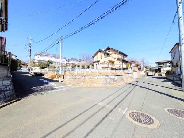 接道状況および現場風景 【八王子市長房町】 接道状況および現場風景 【八王子市長房町】