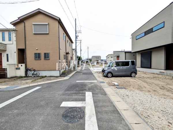 接道状況および現場風景 【春日井市上条町5丁目】 接道状況および現場風景 【春日井市上条町5丁目】