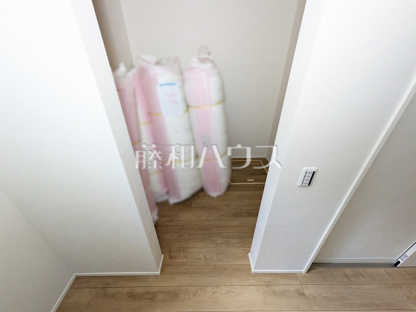 1号棟 ウォークインクローゼット 【立川市錦町4丁目】 1号棟 ウォークインクローゼット 【立川市錦町4丁目】