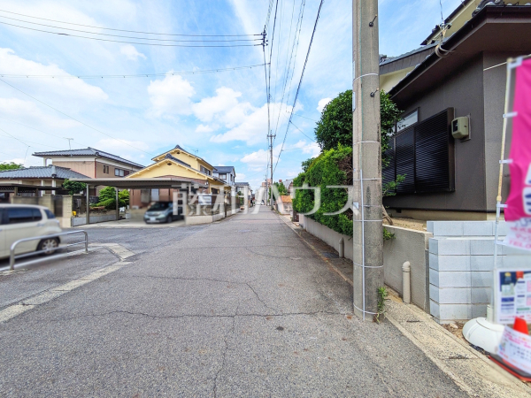 接道状況および現場風景 【小牧市中央3丁目】 接道状況および現場風景 【小牧市中央3丁目】