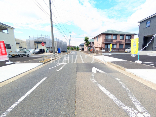 接道状況および現場風景 【春日井市如意申町2丁目】 接道状況および現場風景 【春日井市如意申町2丁目】