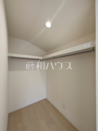 1号棟 ウォークインクローゼット 【八王子市寺田町】 1号棟 ウォークインクローゼット 【八王子市寺田町】