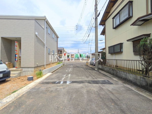 接道状況および現場風景 【春日井市西高山町3丁目】 接道状況および現場風景 【春日井市西高山町3丁目】