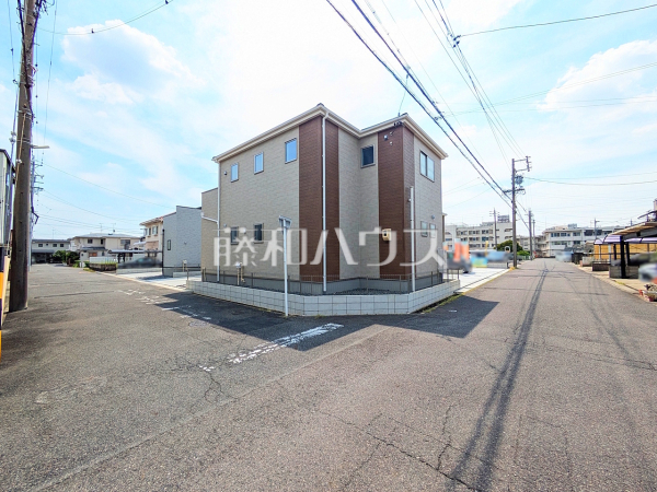 接道状況および現場風景 【春日井市西高山町3丁目】 接道状況および現場風景 【春日井市西高山町3丁目】