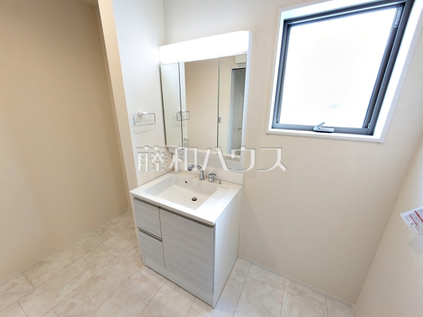 1号棟 洗面室 【春日井市西高山町3丁目】 1号棟 洗面室 【春日井市西高山町3丁目】