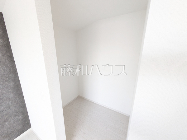 ウォークインクローゼット 【名古屋市北区大杉3丁目】 ウォークインクローゼット 【名古屋市北区大杉3丁目】