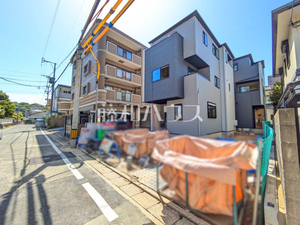 接道状況および現場風景 【福岡市西区姪の浜1丁目】 接道状況および現場風景 【福岡市西区姪の浜1丁目】