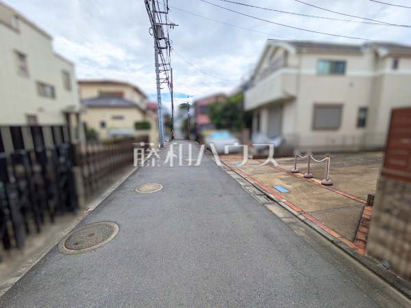 接道状況および現場風景 【杉並区成田東5丁目】 接道状況および現場風景 【杉並区成田東5丁目】