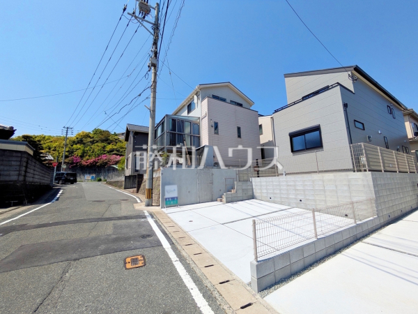 接道状況および現場風景 【福岡市西区拾六町4丁目】 接道状況および現場風景 【福岡市西区拾六町4丁目】