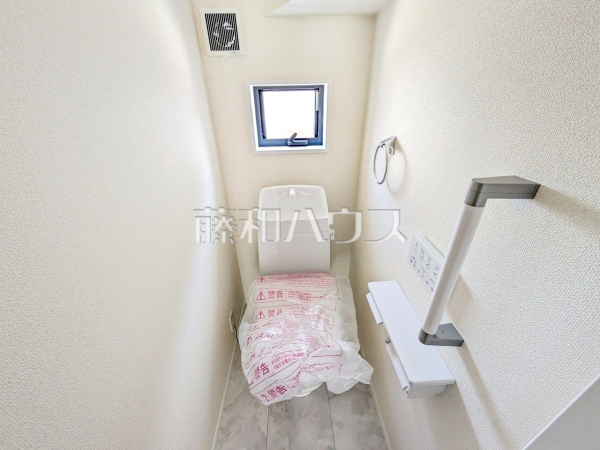 2号棟 トイレ 【福岡市西区拾六町4丁目】 2号棟 トイレ 【福岡市西区拾六町4丁目】
